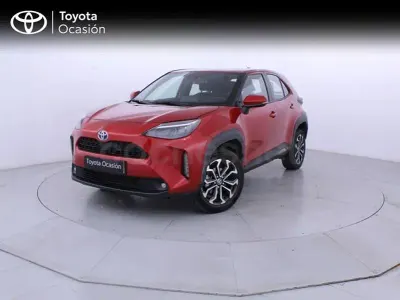 Usado Toyota Yaris Cross Active 116 CV (85 kW) 2022 Rojo SUV