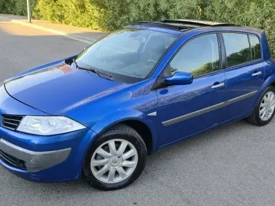 Usado Renault Mégane III Dynamique 130 CV (95 kW) 2008 Azul