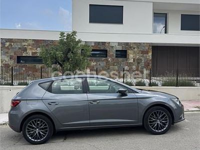 Usado Seat Leon I-Tech 105 CV (77 kW) 2015 Gris / plata Berlina
