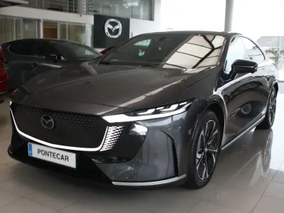 Nuevo Mazda 6e Takumi-Line 189 kW (258 CV) 2026 Gris