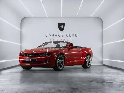 Usado Chevrolet Camaro 405 CV (297 kW) 2013 Rojo Descapotable