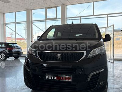Peugeot Traveller
