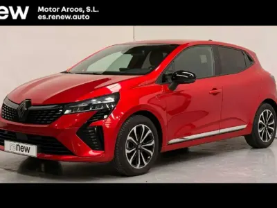 Usado Renault Clio Techno 101 CV (74 kW) 2025 Utilitario