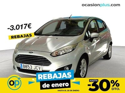 Gris plata Usado 2015 Ford Fiesta Trend Utilitario | 6450 € (Buen precio)