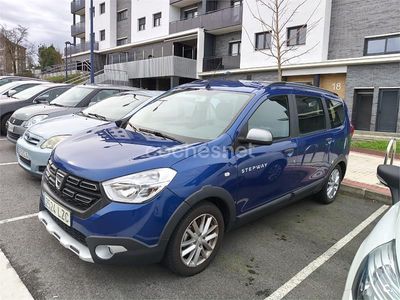 Usado Dacia Lodgy Comfort 115 CV (84 kW) 2022 Azul Monovolumen