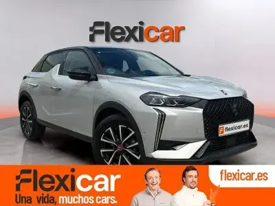 Usado DS Automobiles DS3 Crossback Performance 130 CV (95 kW) 2023 Beige SUV