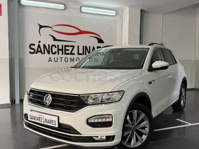 Usado VW T-Roc Advance 110 CV (80 kW) 2022 Blanco SUV
