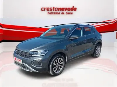 Usado VW T-Roc 150 CV (110 kW) 2025 Gris SUV
