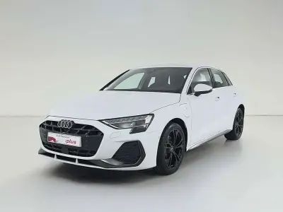 Usado Audi A3 204 CV (150 kW) 2025 Blanco Berlina