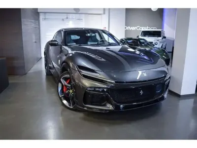 Usado Ferrari Purosangue 725 CV (533 kW) 2025 Gris SUV
