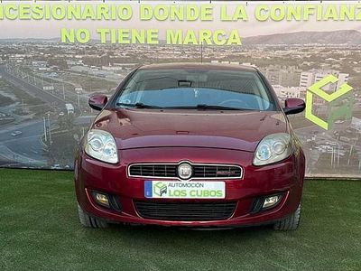 Usado Fiat Bravo Sport 150 CV (110 kW) 2007 Maroon Utilitario