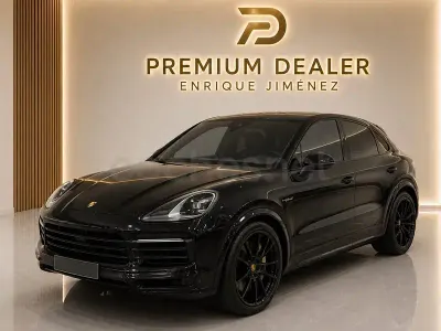 Usado Porsche Cayenne 462 CV (339 kW) 2021 Negro SUV