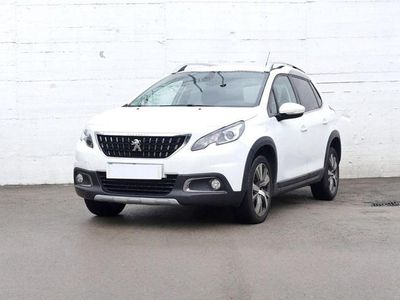 Usado Peugeot 2008 Allure 130 CV (95 kW) 2018 Blanco SUV