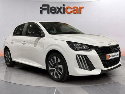 Usado Peugeot 208 Active 102 CV (75 kW) 2024 Blanco Utilitario
