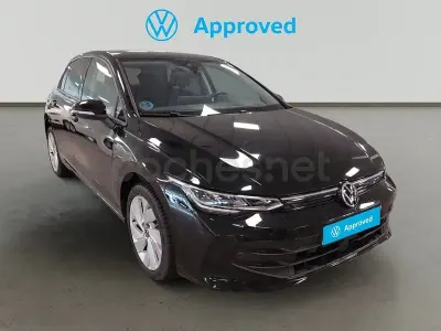 Usado VW Golf VIII 116 CV (85 kW) 2025 Negro Berlina