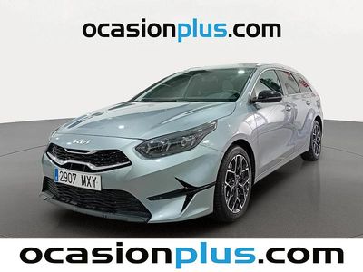 Usado Kia Ceed Style 100 CV (73 kW) 2025 Gris Utilitario
