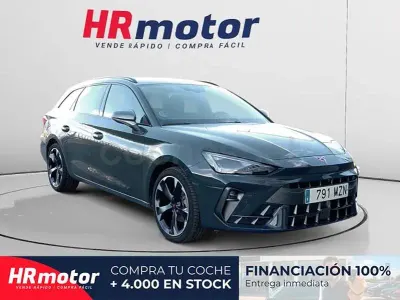 Usado Cupra Leon 150 CV (110 kW) 2025 Azul Berlina