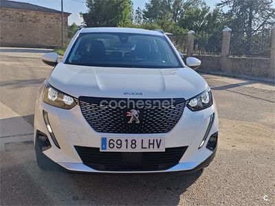 Usado Peugeot 2008 Allure 130 CV (95 kW) 2020 Blanco SUV