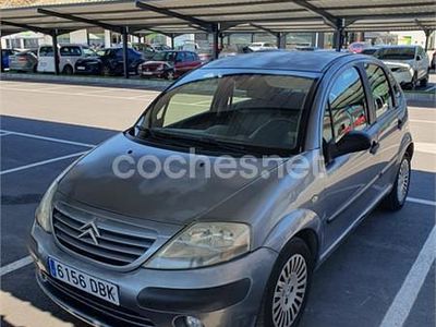 Usado Citroën C3 70 CV (51 kW) 2004 Gris / plata Berlina