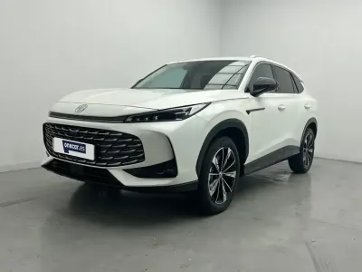 Używany MG HS Comfort 270 KM (198 kW) 2025 Biały SUV