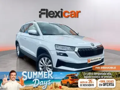 Usado Skoda Karoq Ambition 150 CV (110 kW) 2022 Blanco SUV