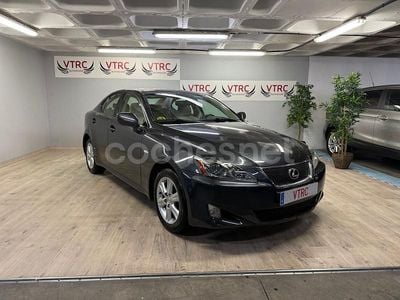 Lexus IS220d