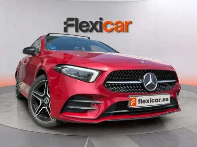 Usado Mercedes A250 218 CV (160 kW) 2020 Granate Berlina