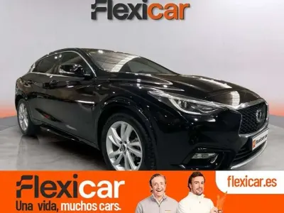 Usado Infiniti Q30 Premium 109 CV (80 kW) 2016 Negro Utilitario