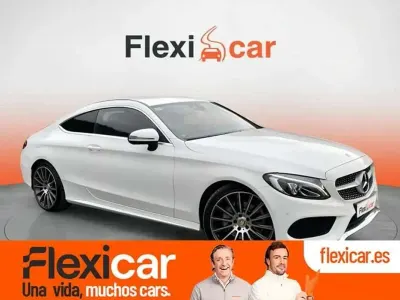Używany Mercedes C220 170 KM (125 kW) 2017 Biały Coupe