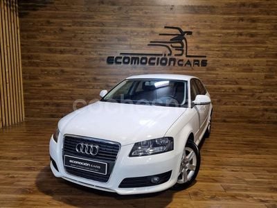 Usado Audi A3 Attraction 125 CV (91 kW) 2010 Blanco Berlina