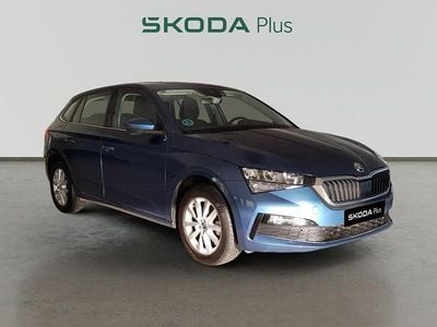Azul Usado 2021 Skoda Scala Ambition Utilitario | 13.990 € (Precio justo)
