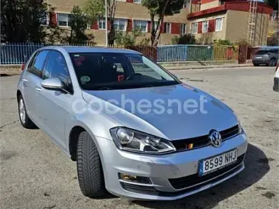 Używany VW Golf VII Edition 105 KM (77 kW) 2013 Szary Sedan/Limuzyna