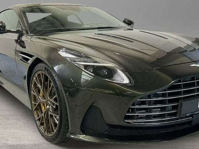 Aston Martin DB12