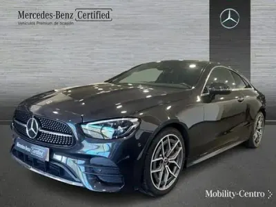 Usado Mercedes E350 299 CV (219 kW) 2022 Gris Berlina