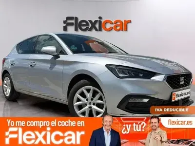 Usado Seat Leon Style 130 CV (95 kW) 2023 Gris Familiar