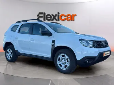 Usado Dacia Duster Comfort 116 CV (85 kW) 2021 Blanco SUV