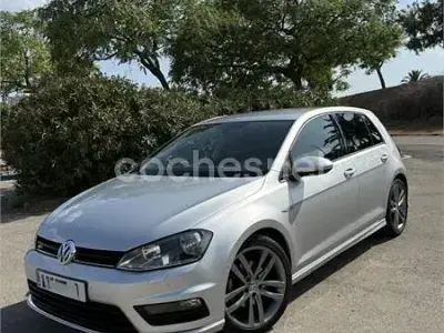 Usado VW Golf VII Advance 140 CV (102 kW) 2014 Gris / plata Familiar