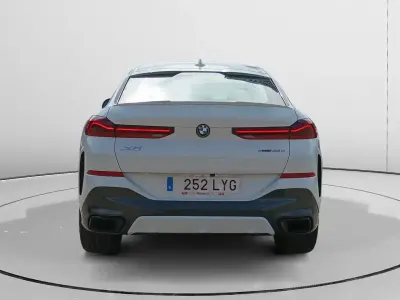 Käytetty BMW X6 M Sport 286 HP (210 kW) 2022 Valkoinen Katumaasturi