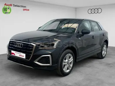 Usado Audi Q2 Advanced Plus 116 CV (85 kW) 2022 Gris / plata SUV