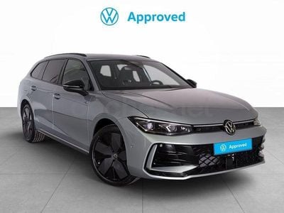 Usado VW Passat R-line 272 CV (200 kW) 2025 Gris / plata Familiar