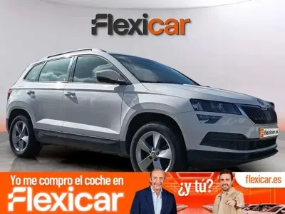 Usado Skoda Karoq Ambition 150 CV (110 kW) 2020 Blanco SUV