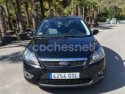 Usado Ford Focus Trend 90 CV (66 kW) 2009 Negro Berlina