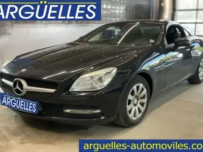 Usado Mercedes SLK200 184 CV (135 kW) 2013 Negro Descapotable