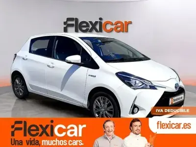 Occasion Toyota Yaris Hybrid Active 100 PK (73 kW) 2020 Wit