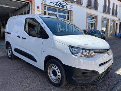 Blanco Usado 2022 Toyota Proace City City Monovolumen | 15.900 € (Buen precio)