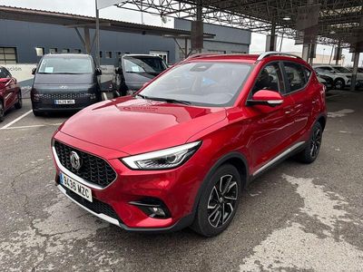 Rojo Usado 2025 MG ZS Luxury Berlina | 17.490 € (Un poco caro)