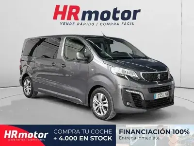 Begagnad Peugeot Traveller Active 150 HK (110 kW) 2021 Grå Minibuss