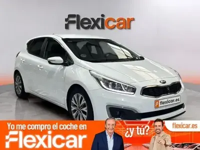 Usado Kia Ceed GT 90 CV (66 kW) 2017 Blanco Berlina