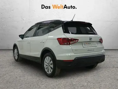 Usado Seat Arona Style 115 CV (84 kW) 2025 Blanco SUV