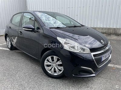 Usado Peugeot 208 Active 68 CV (50 kW) 2013 Azul Utilitario